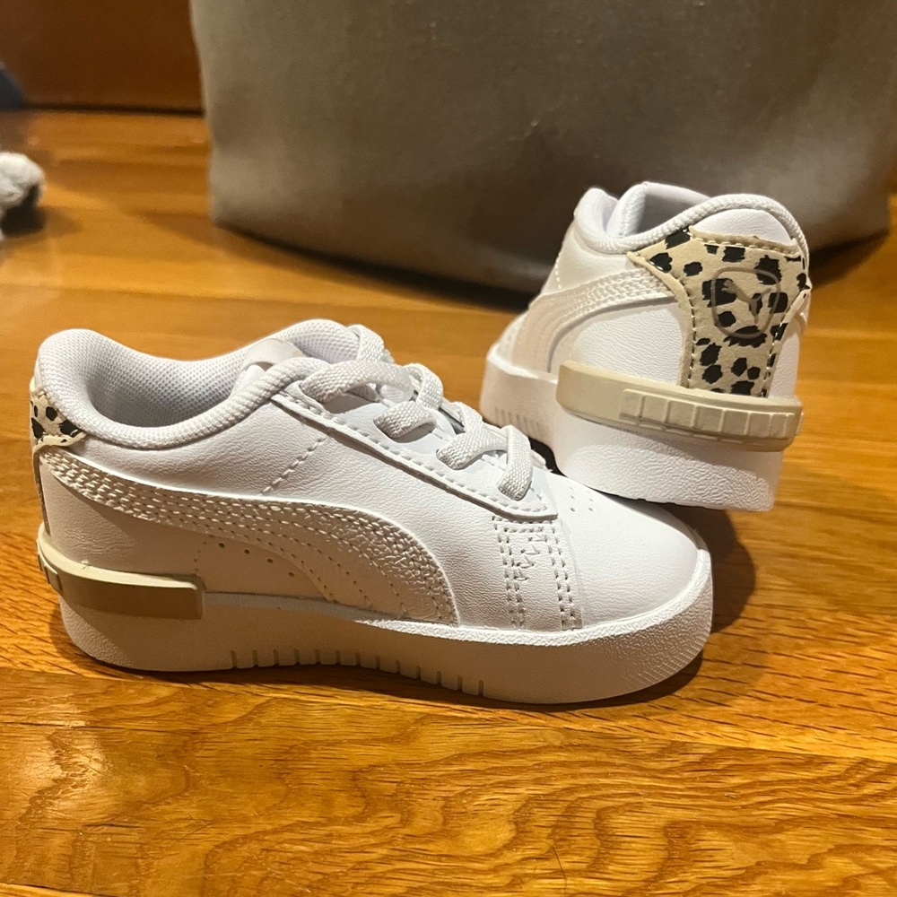 Puma toddler sneakers - white and leopard print